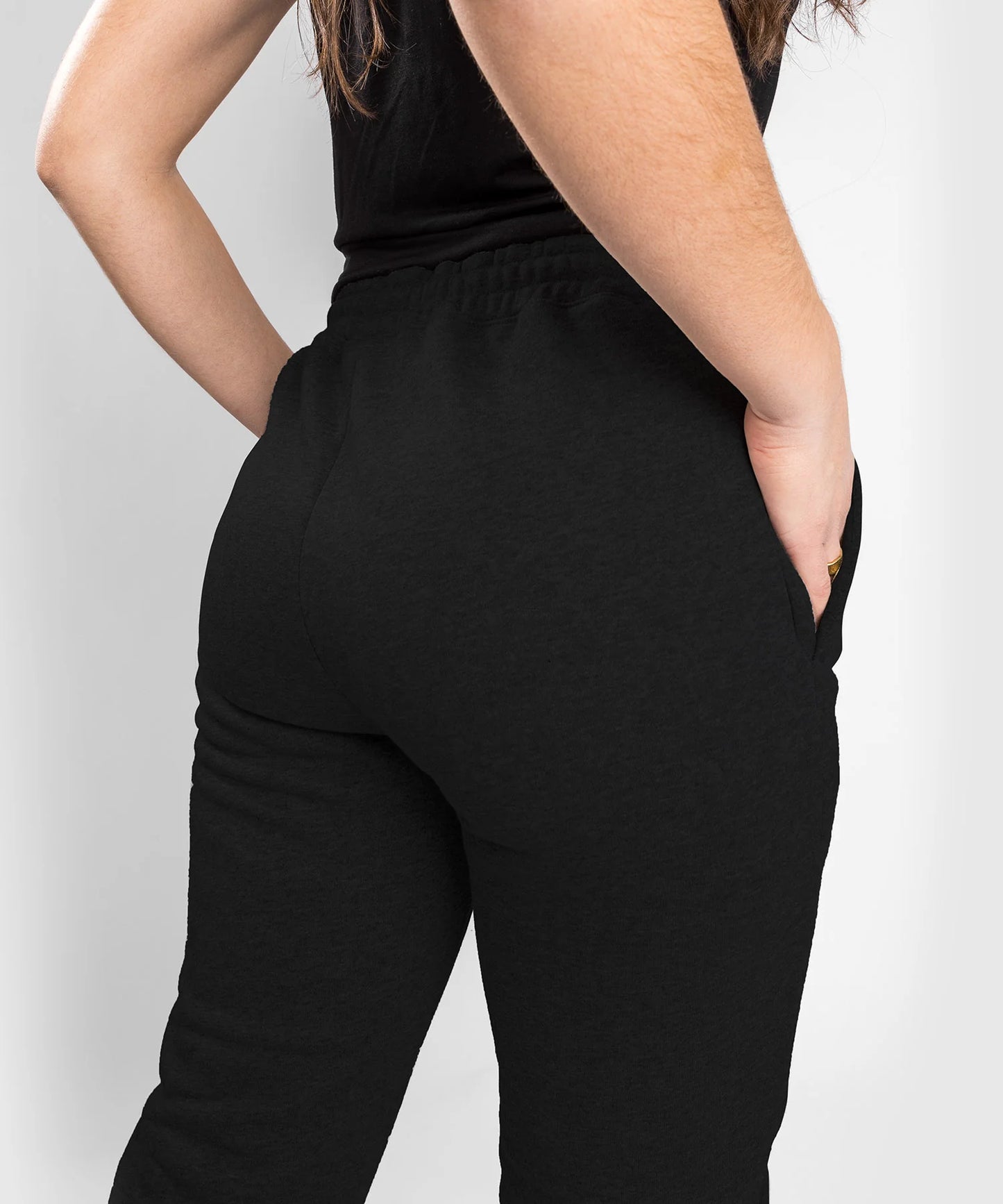 Jogger Classic Black Mujer - G