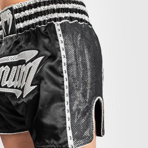 VENUM ABSOLUTE 2.0 SHORT MUAY THAI SILVER BLACK - M