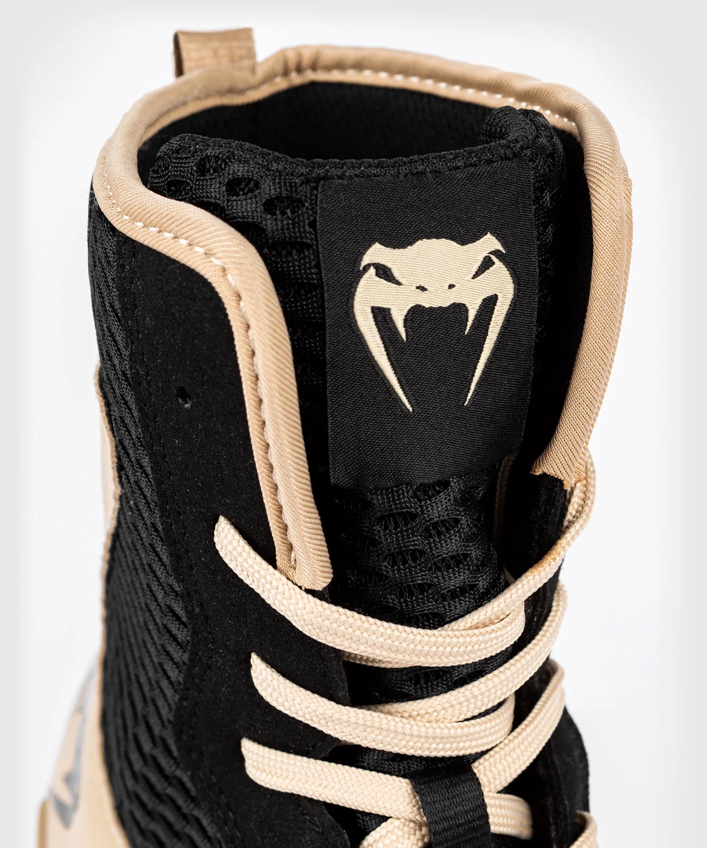 Zapatillas de Boxeo Contender Venum Black/Sand - 4 MX