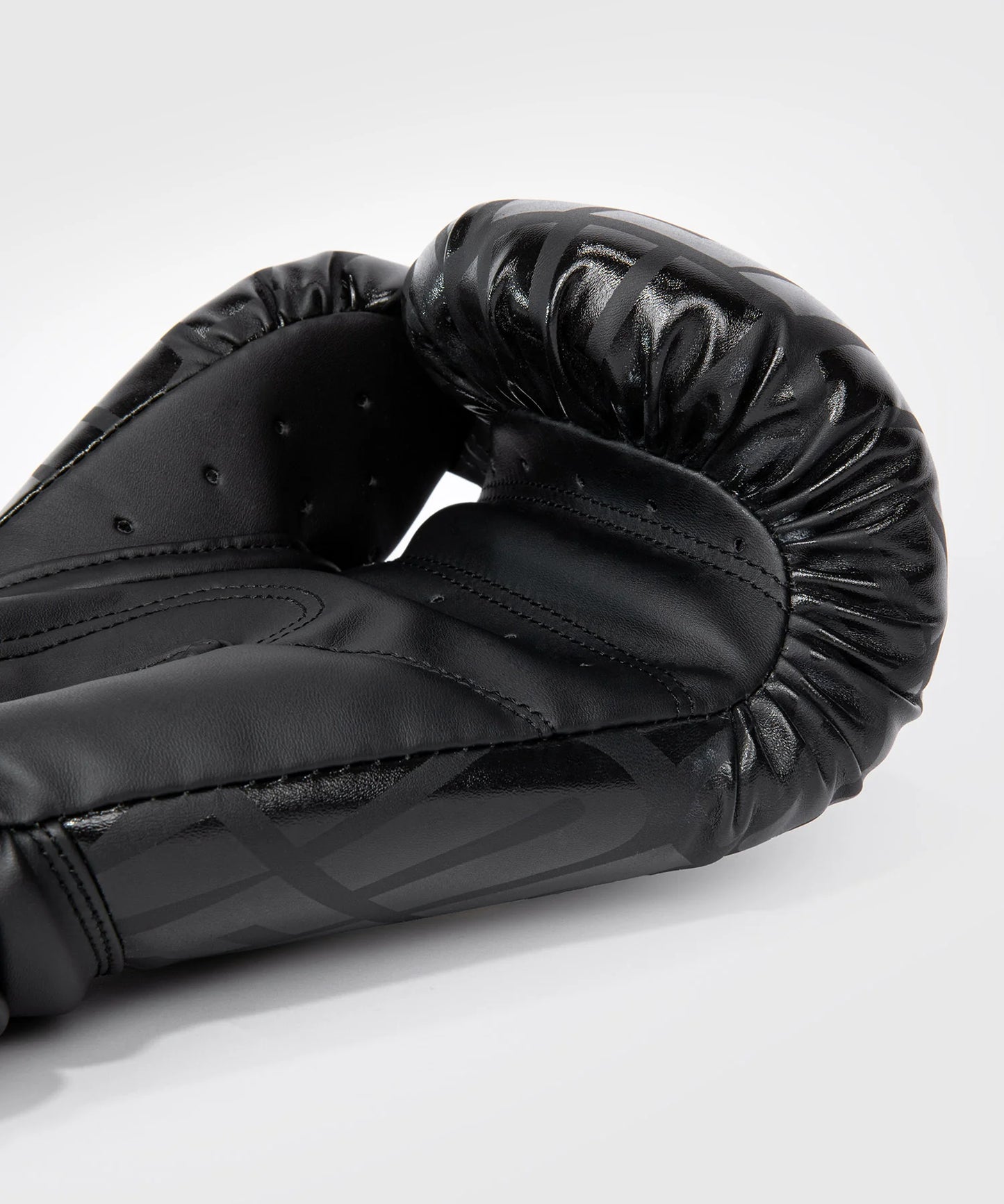 Contender 1.5 XT / Black Gold