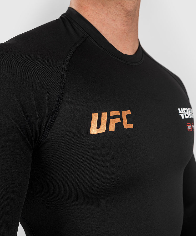 Rashguard Manga Larga UFC Adrenaline Fight Week Performance Black - L